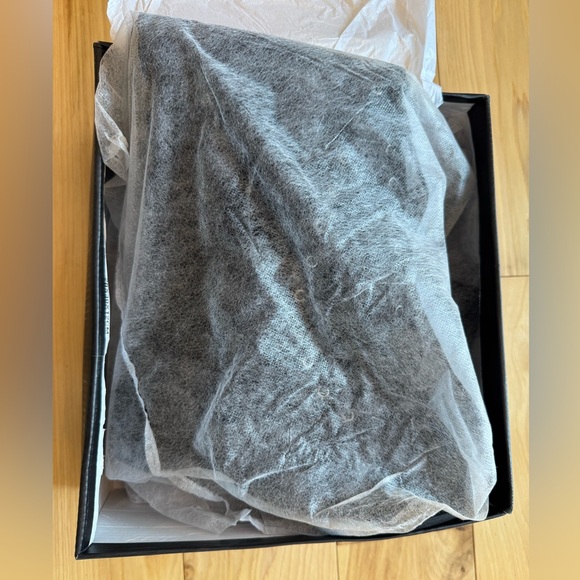 Tall talk flat boot - Picture 5 of 5